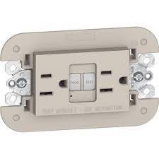 BT LIVING NOW TOMA FALLA TIERRA GFCI ARENA KM4188GFG6