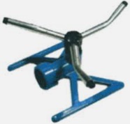 TW REGADERA JARDIN 3 PICOS METAL X903HA