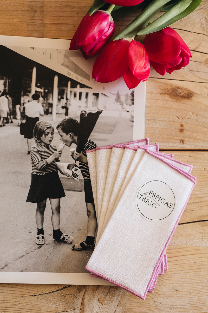 Servilletas aperitivo Festón Malva